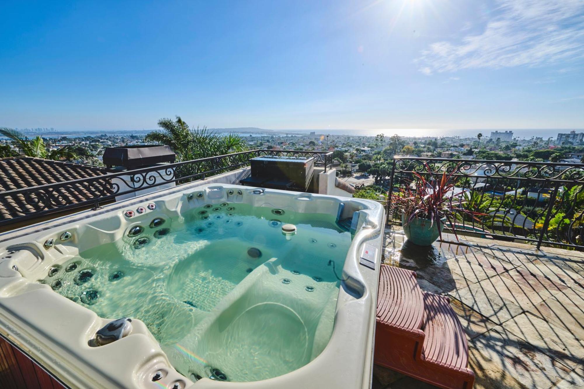 סן דייגו 360 Degree Ocean & City Views With Pool, Spa, Close To The Beach! Pets Ok מראה חיצוני תמונה